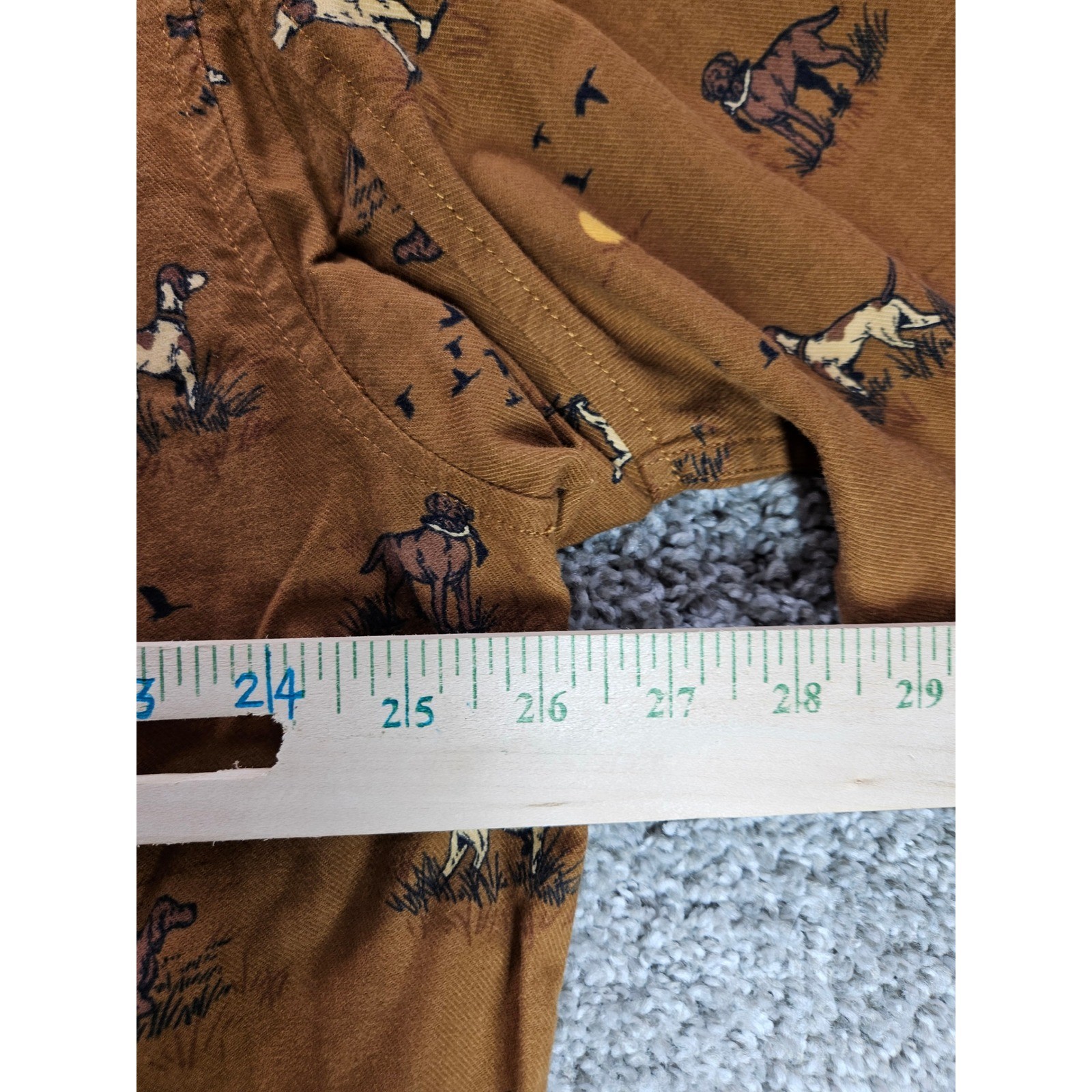 Duluth Trading NWT Free Swingin Flannel Mens XL Relaxed Fit All Over Dog Print