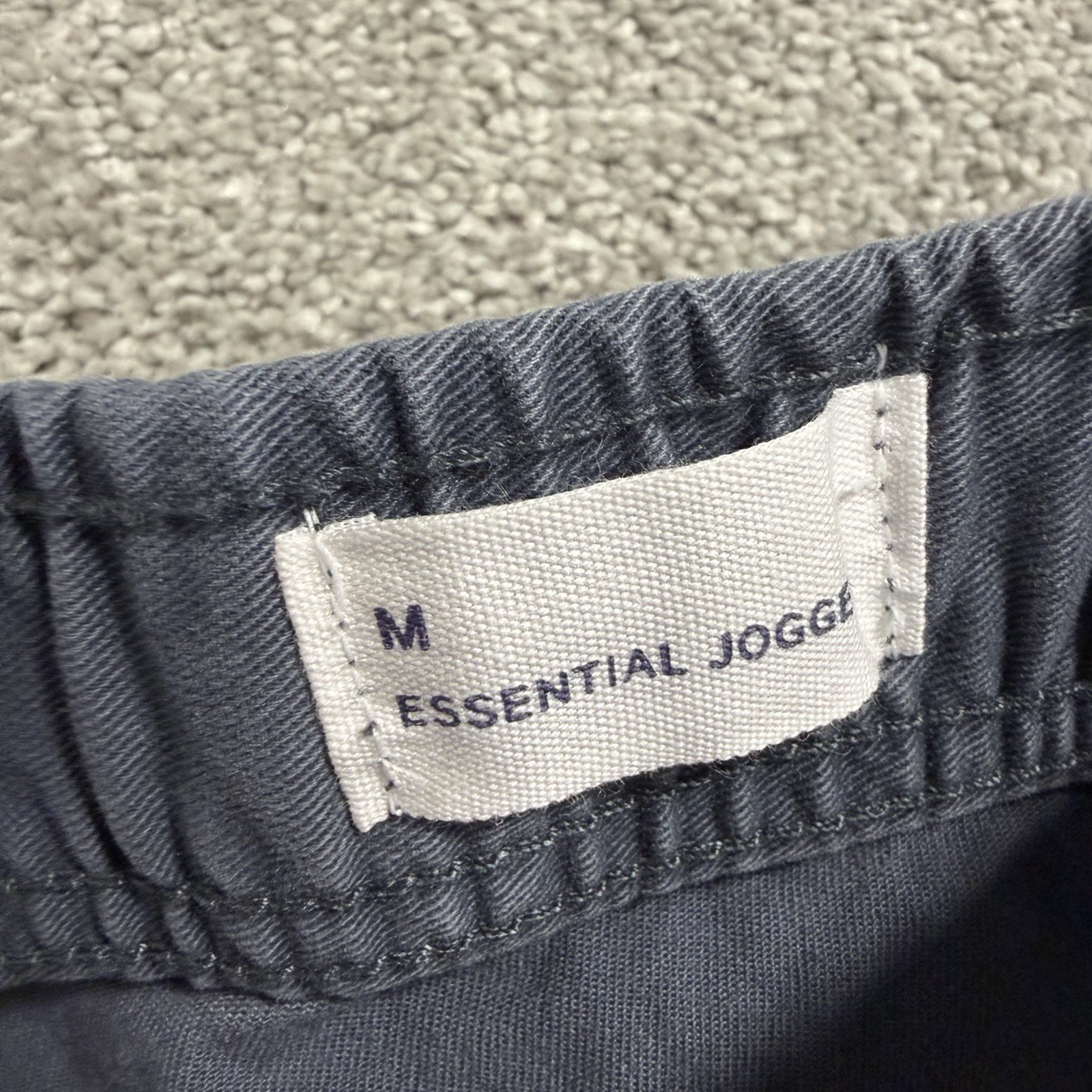 GAP Flex Essential Joggers Men’s Size M Medium Dark Pearl Grey Pants NWT