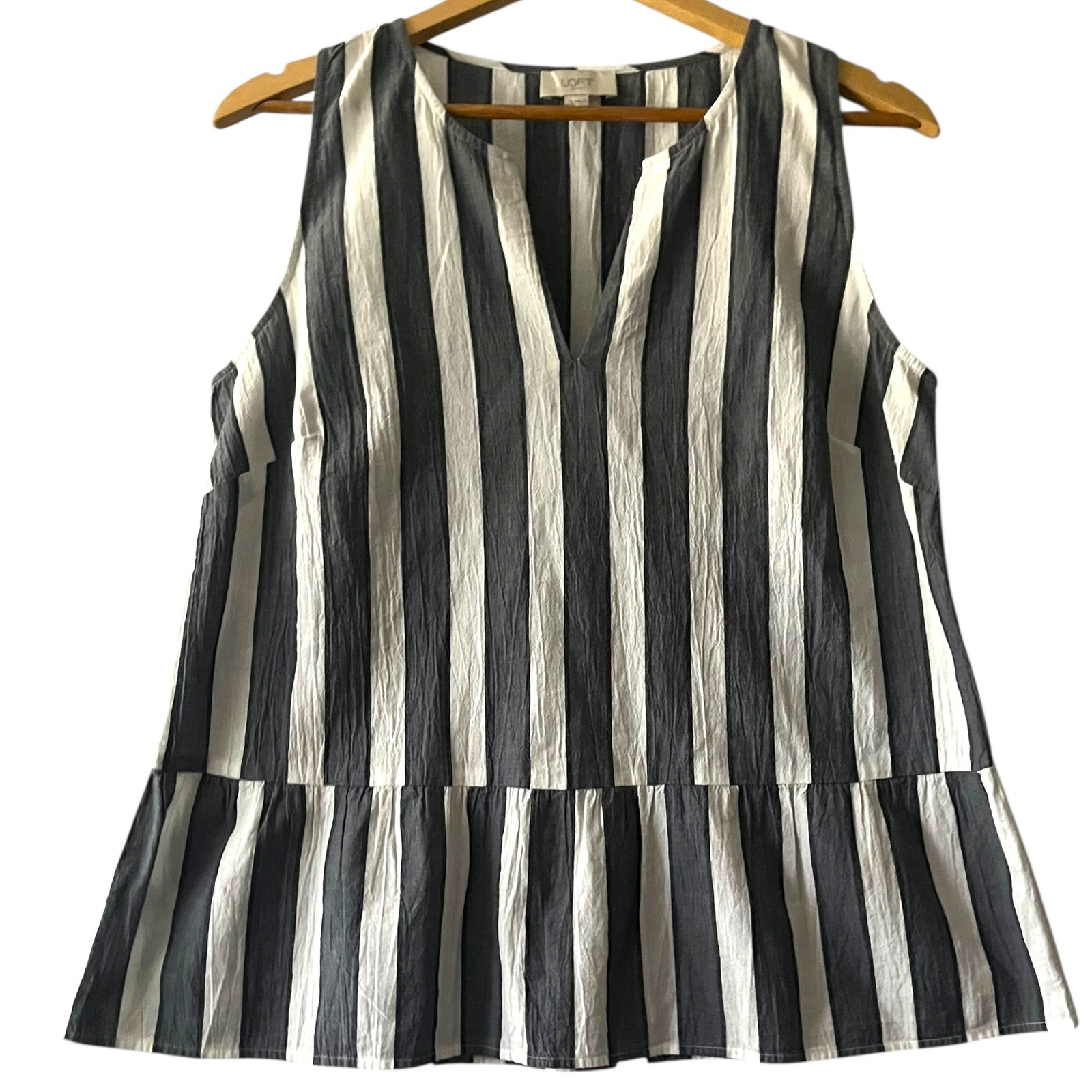 LOFT Outlet Women’s Top Striped Sleeveless V Neck Peplum Casual Blouse Sz S