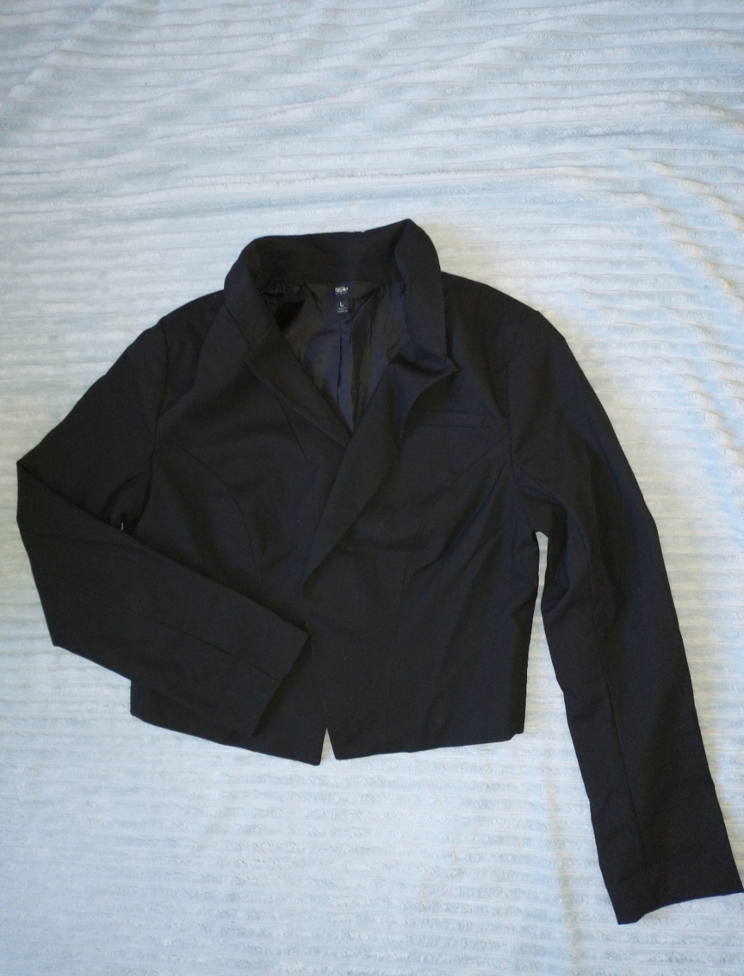 Mossimo Cropped Tuxedo Blazer Size L
