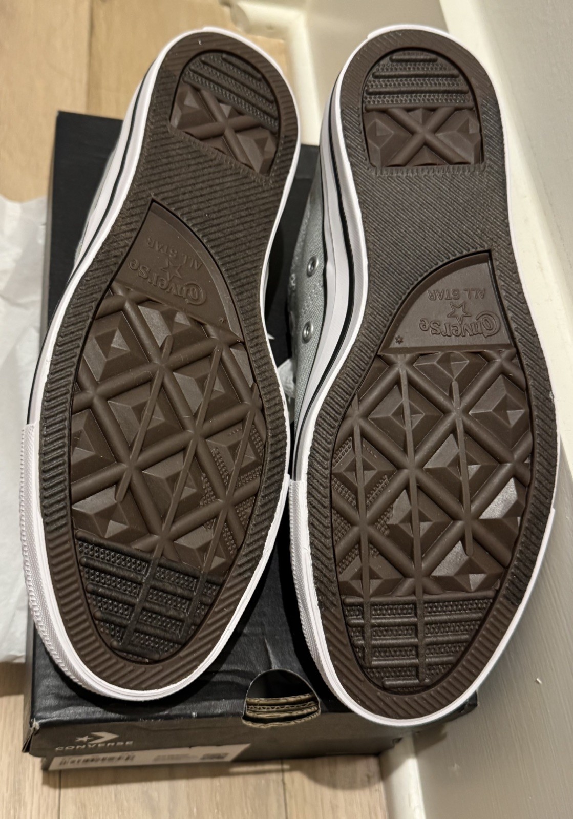NEW Converse CTAS Madison OX Women’s 7.5 Ash Stone Gray NIB Lo Top