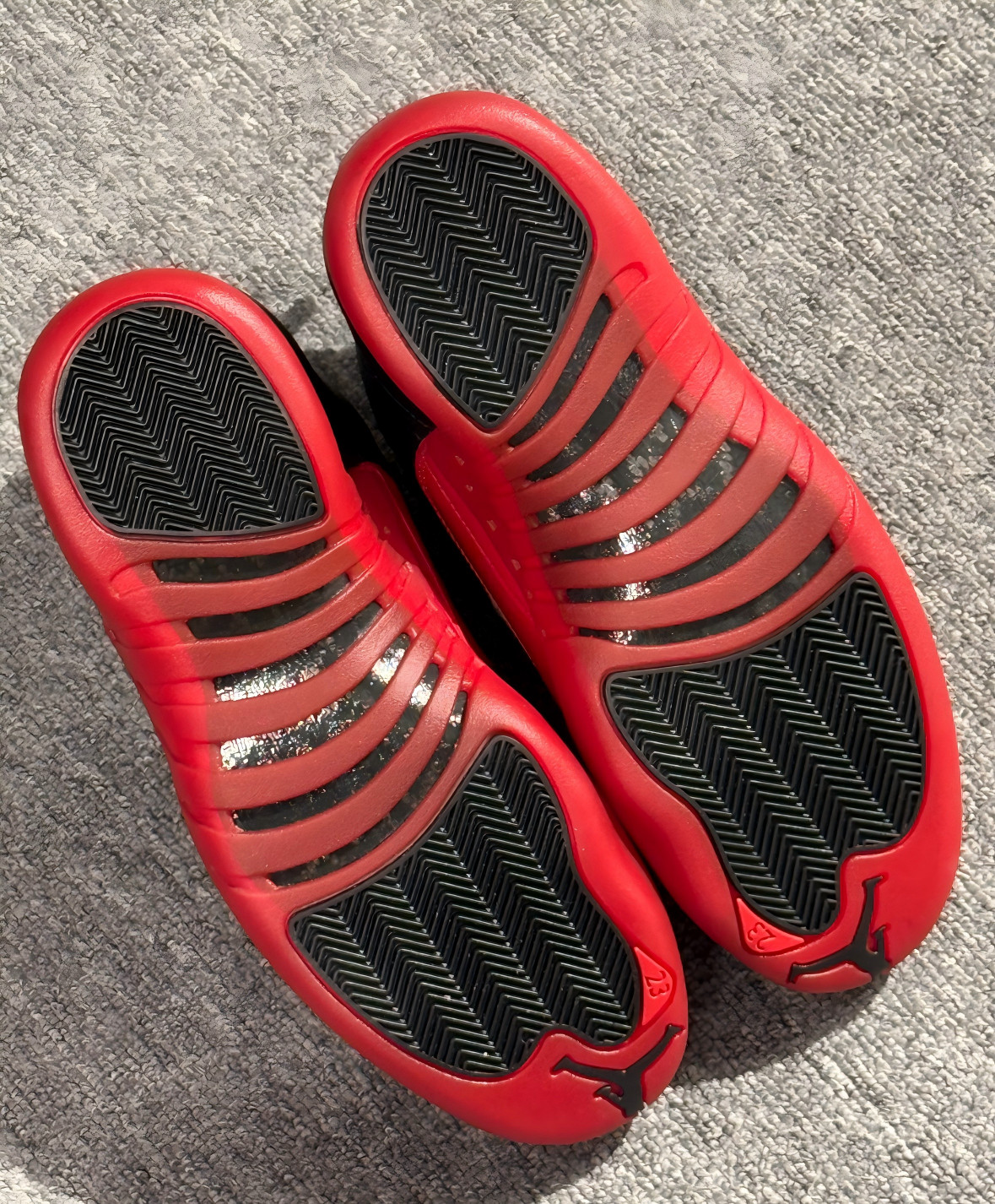 Jordan Air Jordan 12 Retro Flu Game Mens Basketball Shoes Black Red