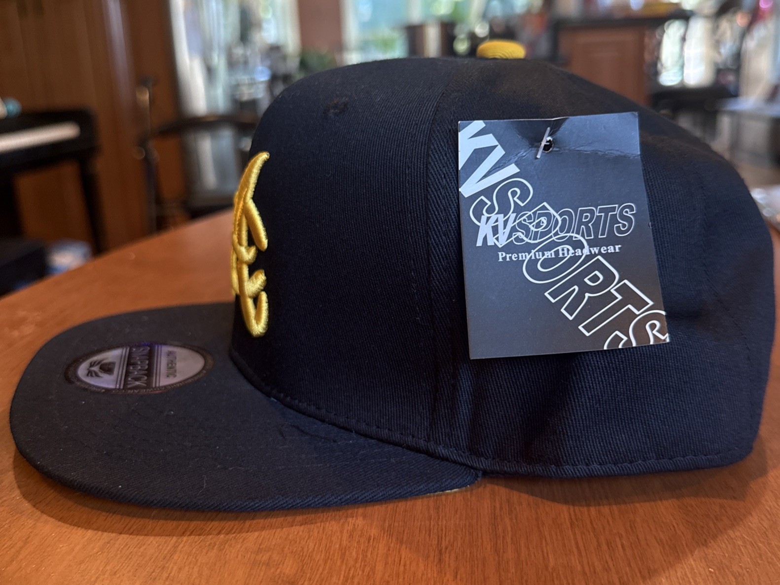 Aguilas Cibaeñas SnapBack Black Hat Cap Gorra Dominican Republic DR Flag Logo