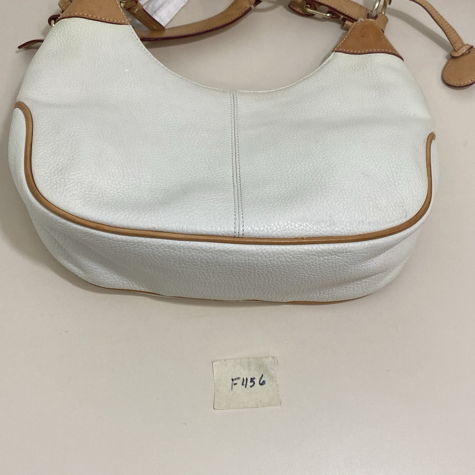 Vtg Dooney & Bourke Medium Hobo Bag Bone All Weather Leather Shoulder Handbag