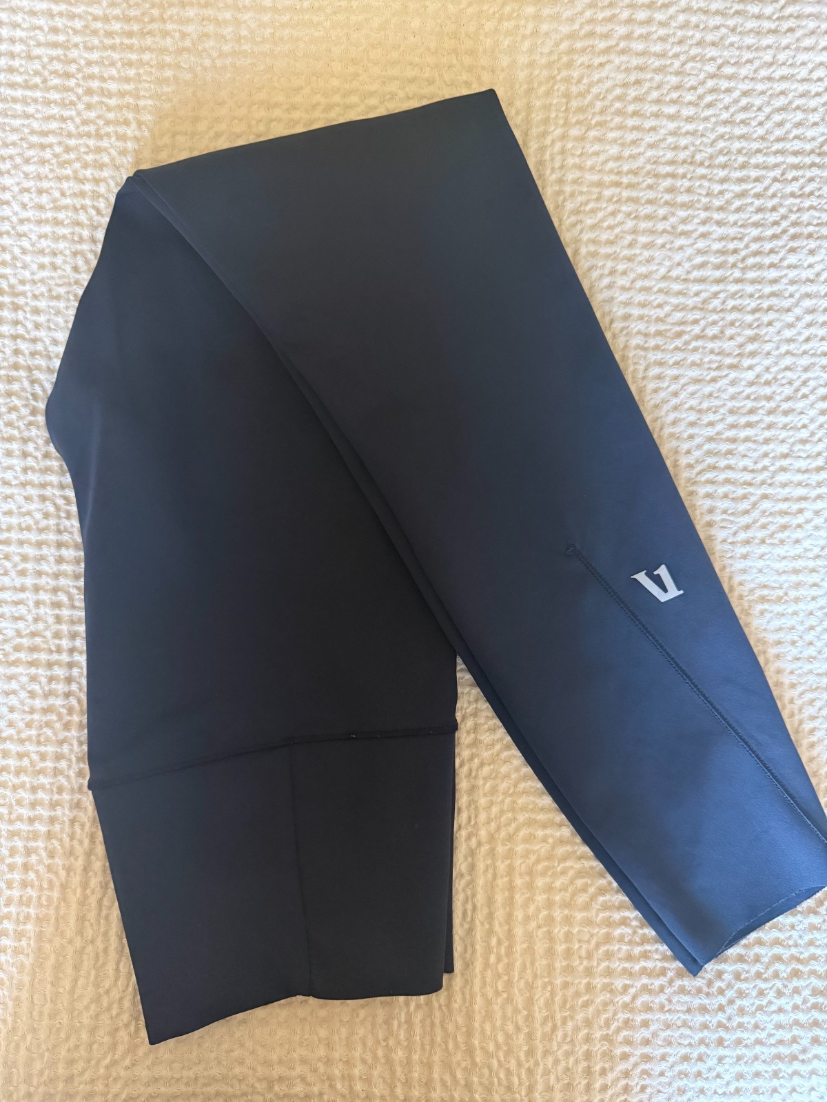 Vuori Evolve Legging and Stride Bra Small