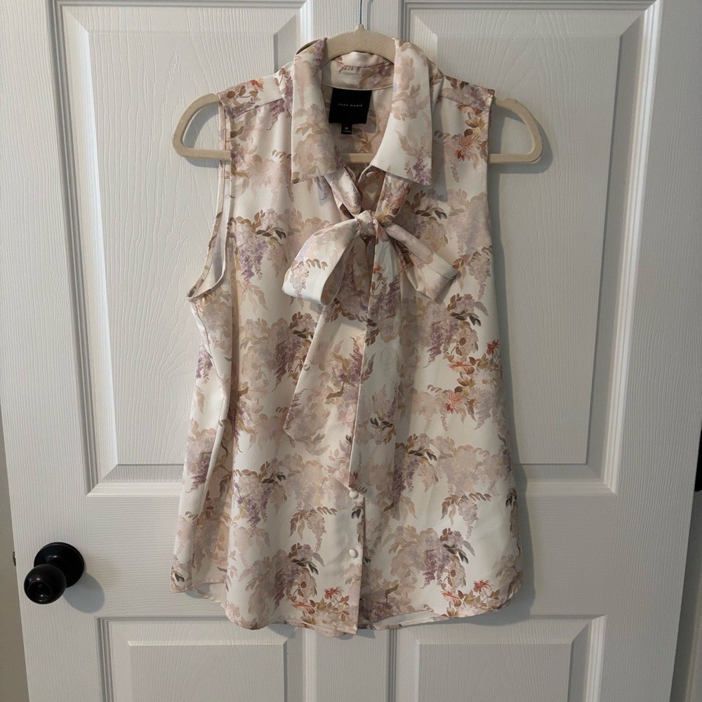 Alex Marie Floral Tank with Removable Tie size Medium