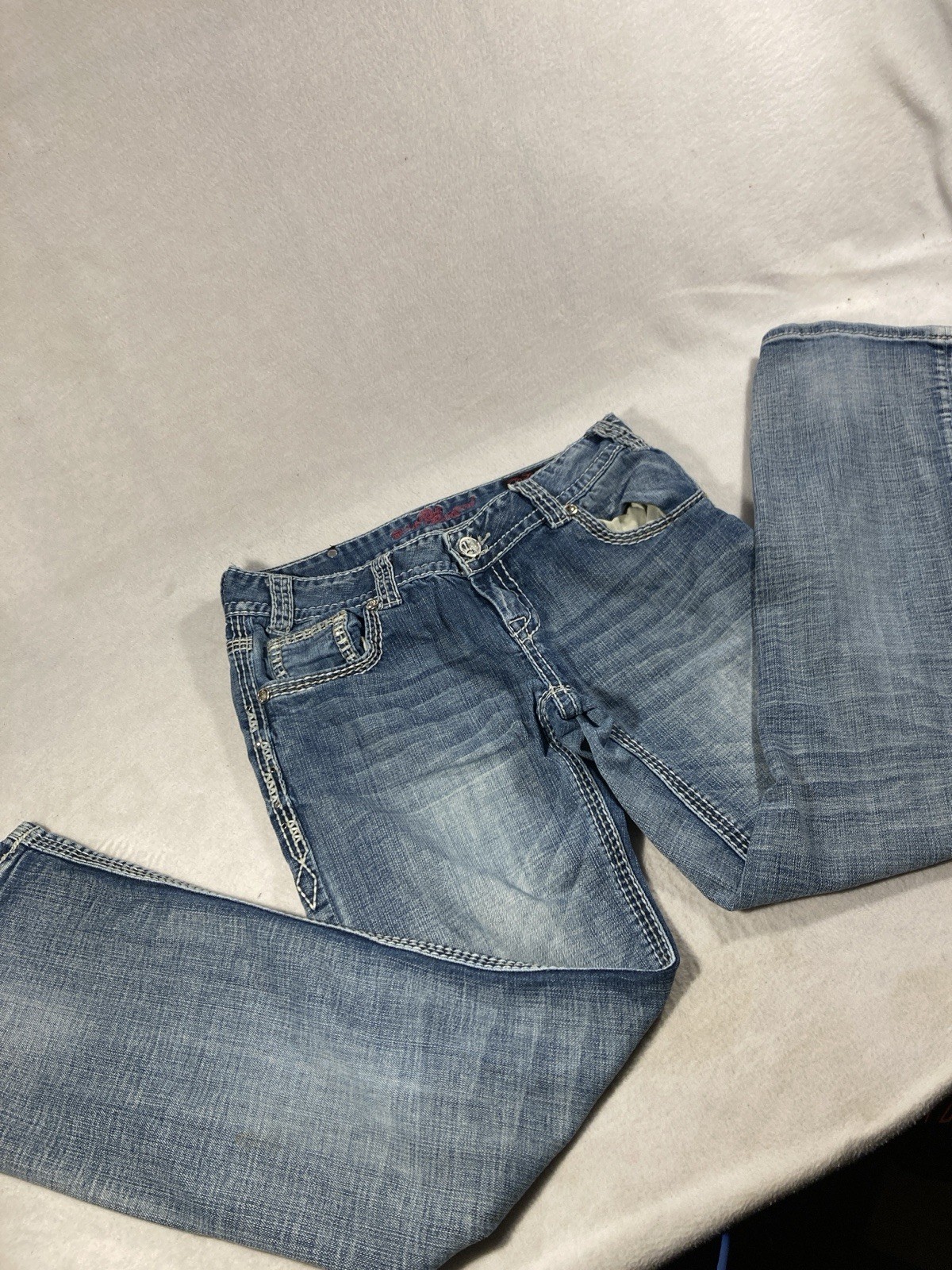Rock and Roll Cowgirl Men’s Blue Dark Wash Regular Fit Low Rise Straight Jeans