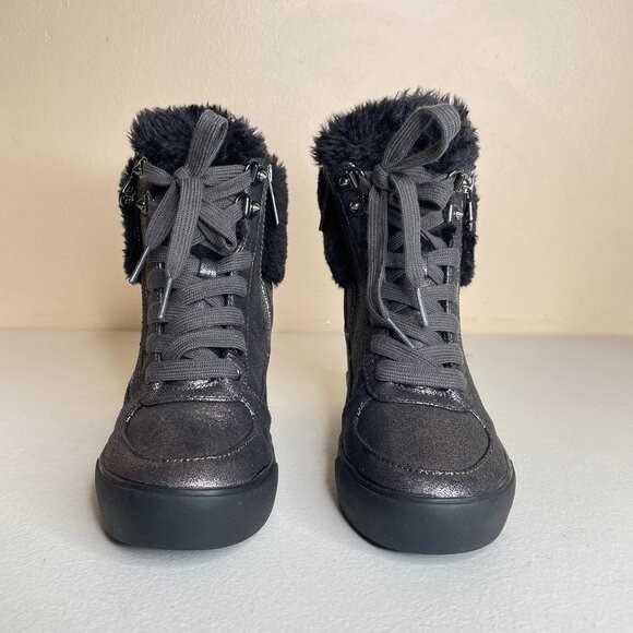 Guess Dustyn Faux Fur Hidden Wedge Sneaker Ankle Boots Size 6.5