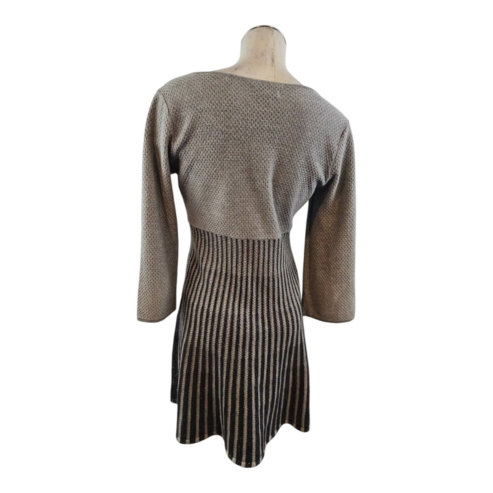 Calvin Klein Size M Gray Sparkly Knit Sweater Dress