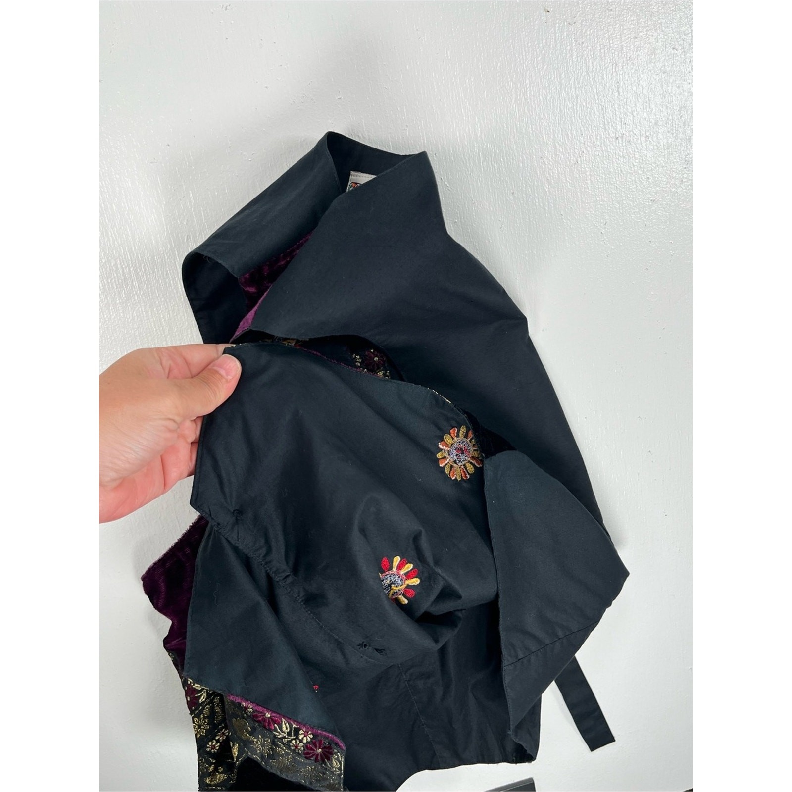 Vintage 1990s Velvet Patchwork Vest Embroidered Button-Up Medium Jewel Tones