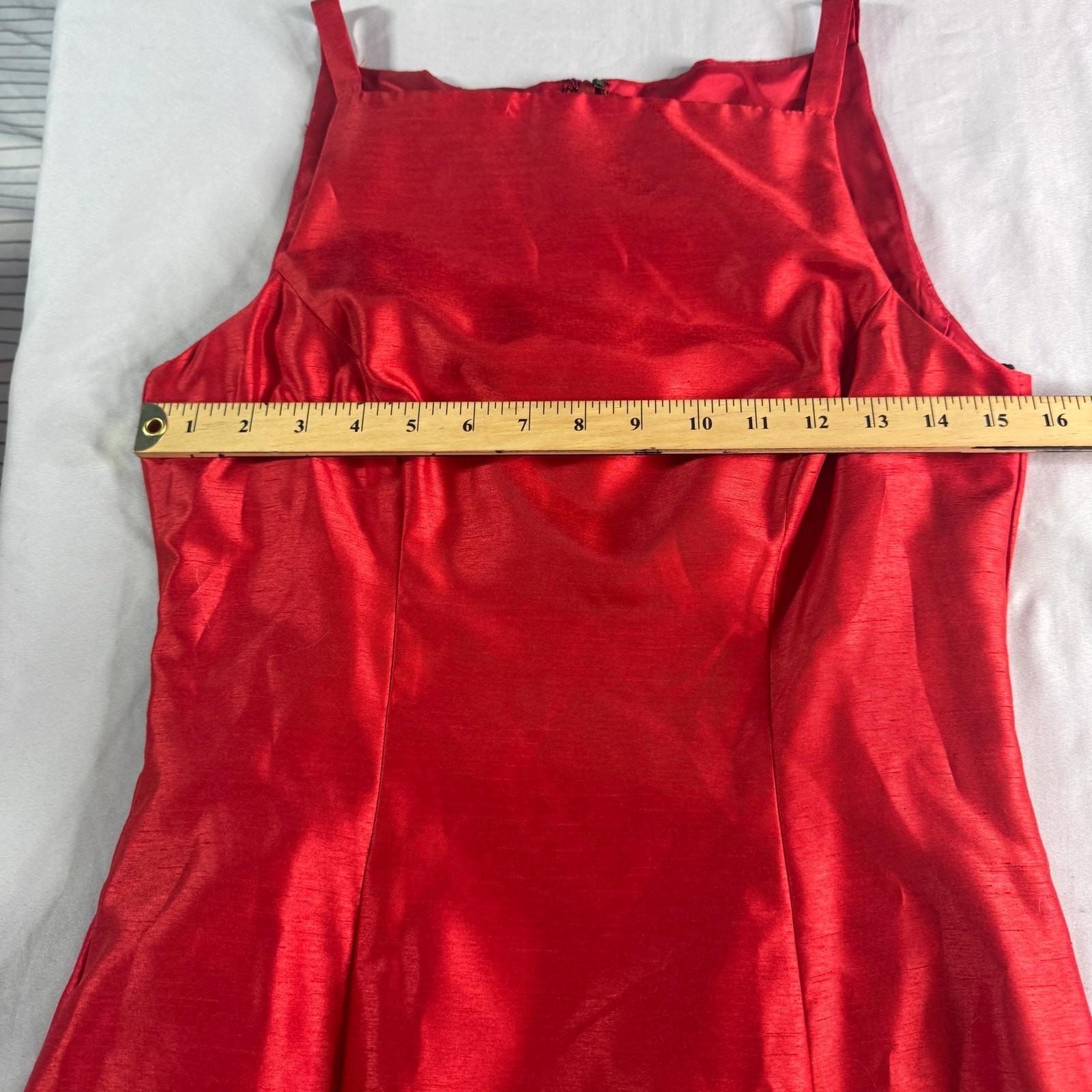 Night Way Collections Red Formal Gown Dress Size 6 Sleeveless Evening Prom USA