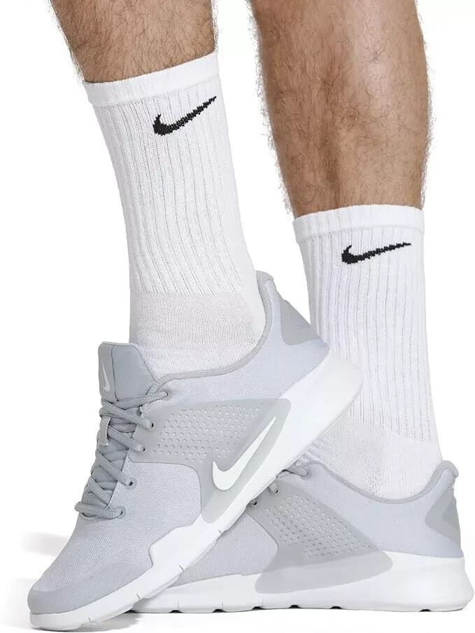 Nike Everyday Drifit Cushioned Trainng UNISEX Crew Sock,MEDIUM (5-8),6PAIR,White