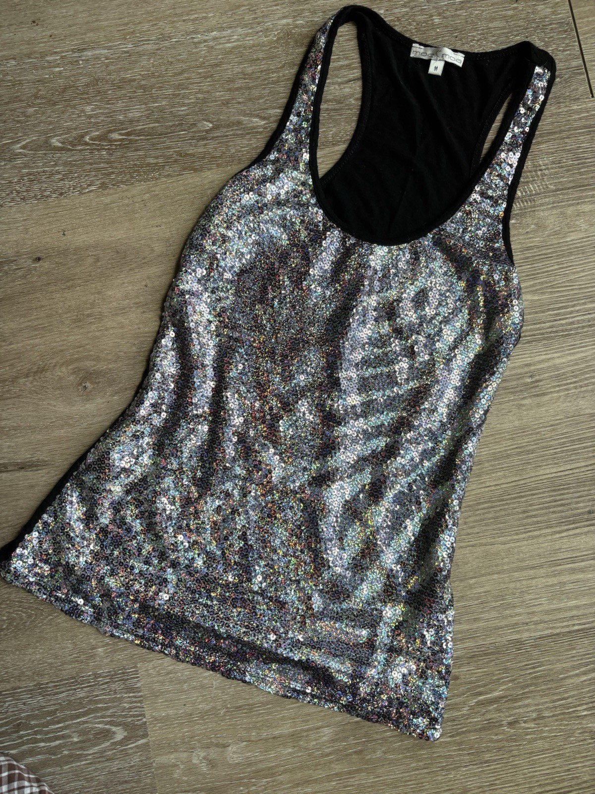 Y2K Women’s Silver Sequin Racerback Tank Top Sleeveless Scoop Neck Black Lining