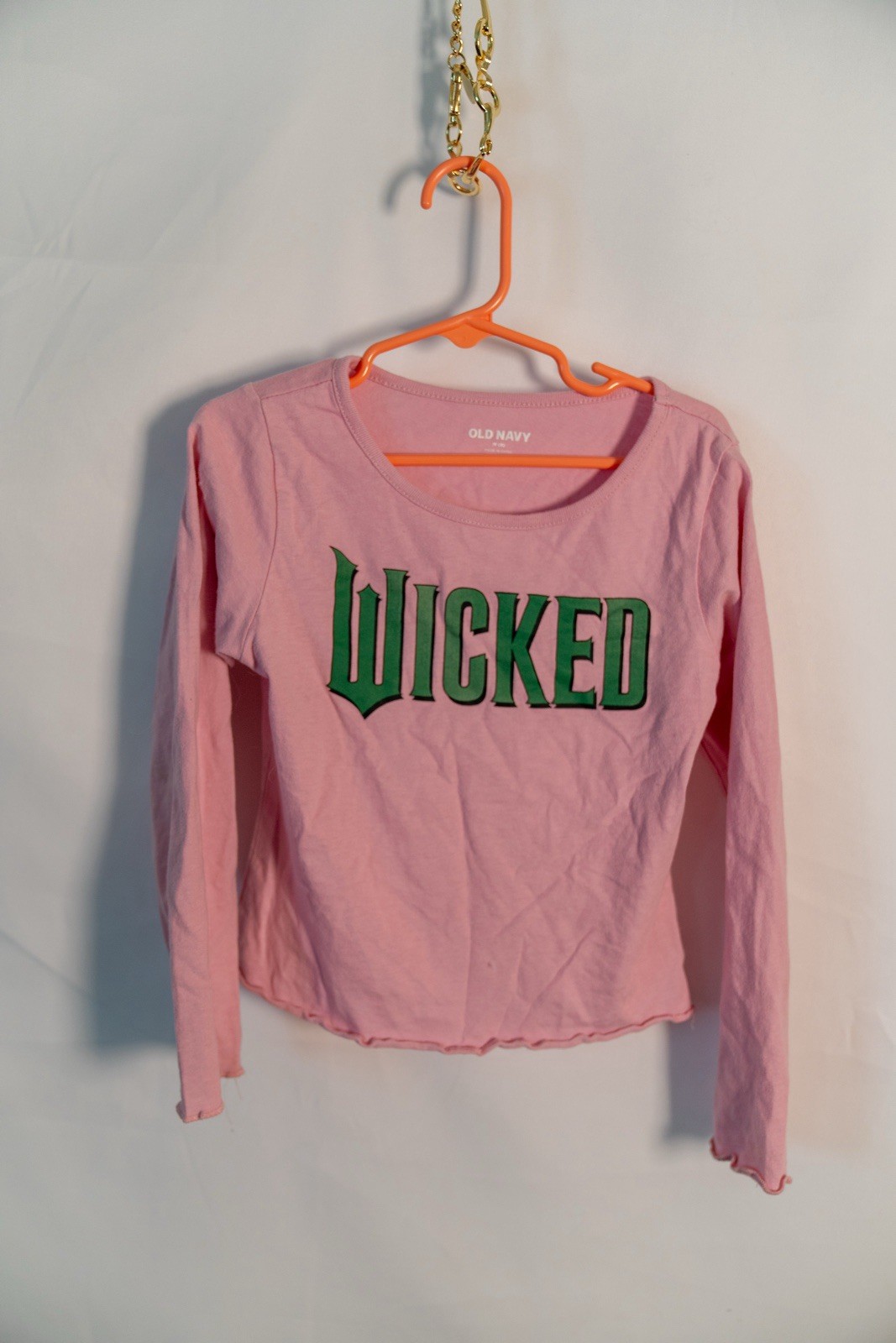 Old Navy girls Pink Regular Scoop Neck Long Sleeve Wicked Graphic T-Shirt