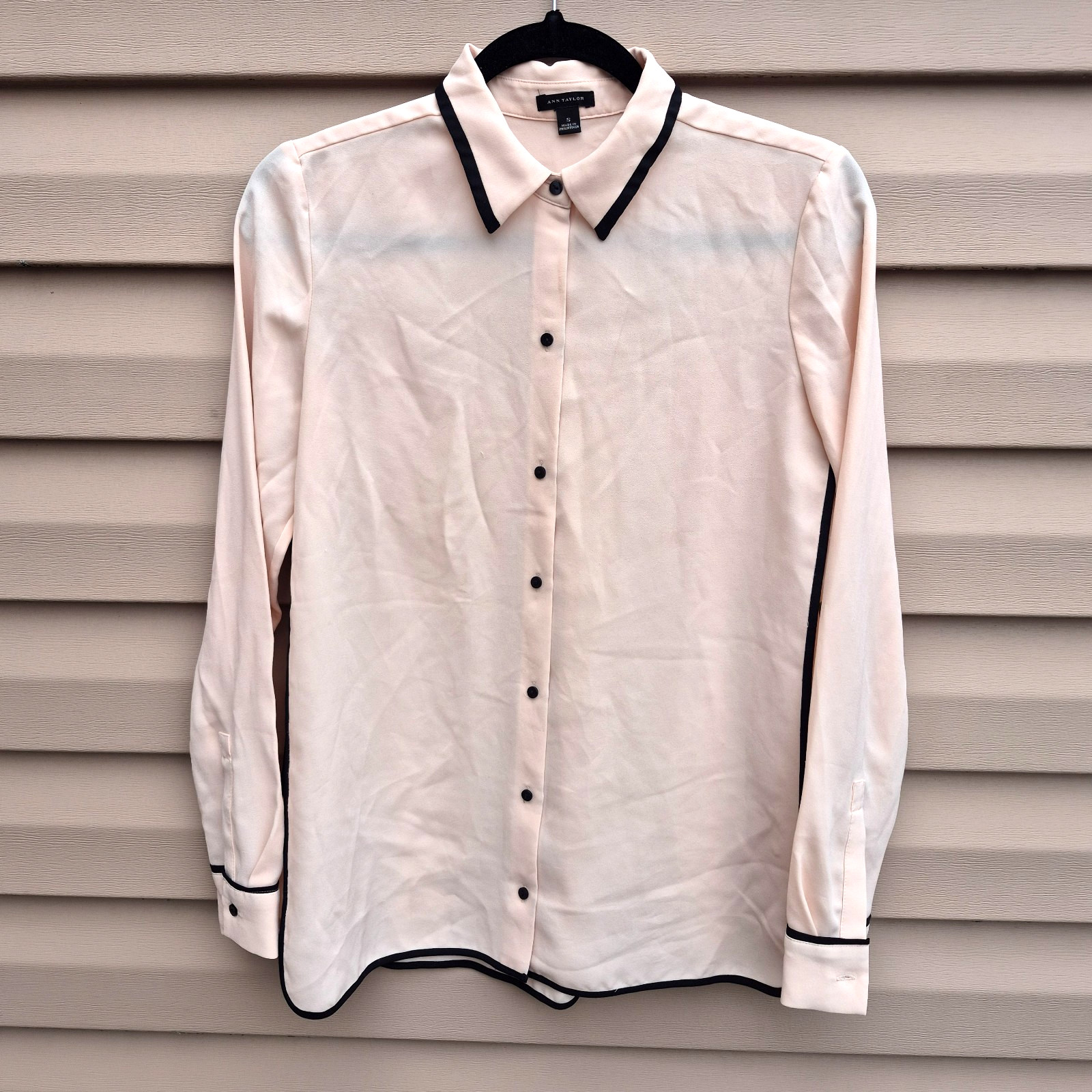 Ann Taylor Cream Contrast Trim Collared Front Button-Up Long Sleeve Blouse Sz s