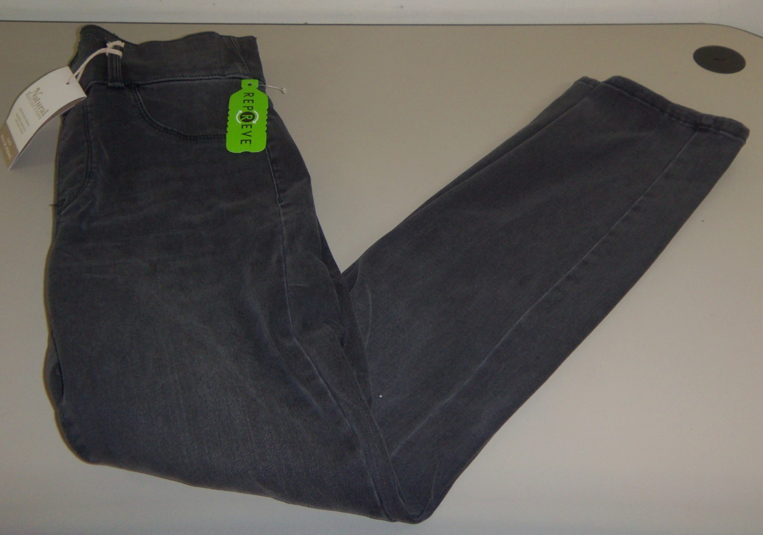 NWT NATURAL REFLECTIONS CHARCOAL WASH LUCY PULL ON JEGGINGS SIZE MEDIUM
