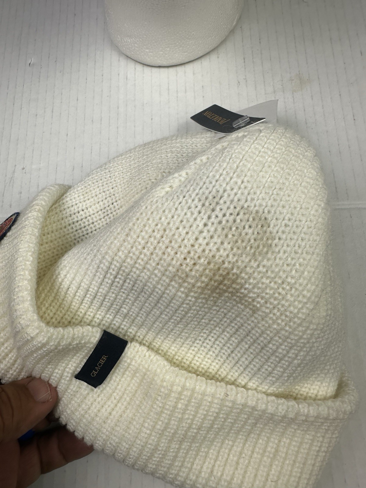 NWT Pendleton Glacier National Park Striped Beanie Stain See Picture