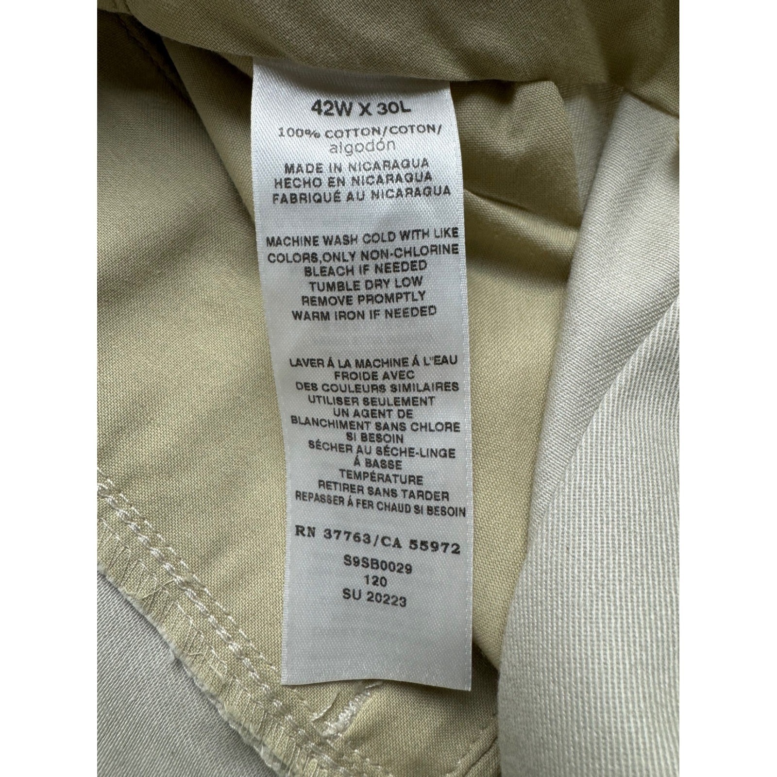 Savane Performance Chino Pants Mens 42Wx30L Alabaster Comfort Waist Straight Fit