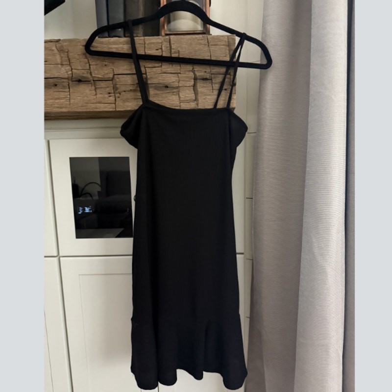 NWT Nasty Gal Black Ribbed Spaghetti Strap Ruffle Hem Mini Dress Sz10