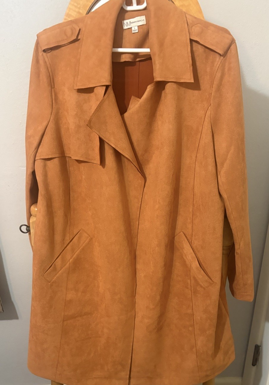 Neiman Marcus Open Trench Coat 🧥Size L