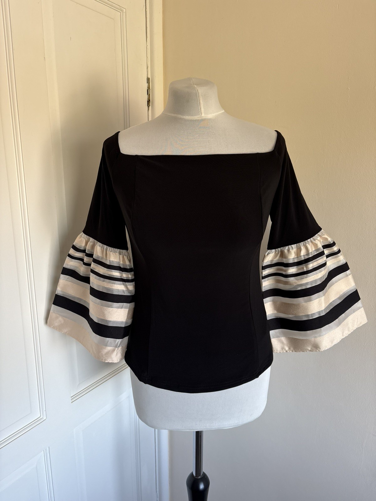 Joseph Ribkoff Ladies Black Off the Shoulder Flared Sleeve Top Size UK 12 BNWT