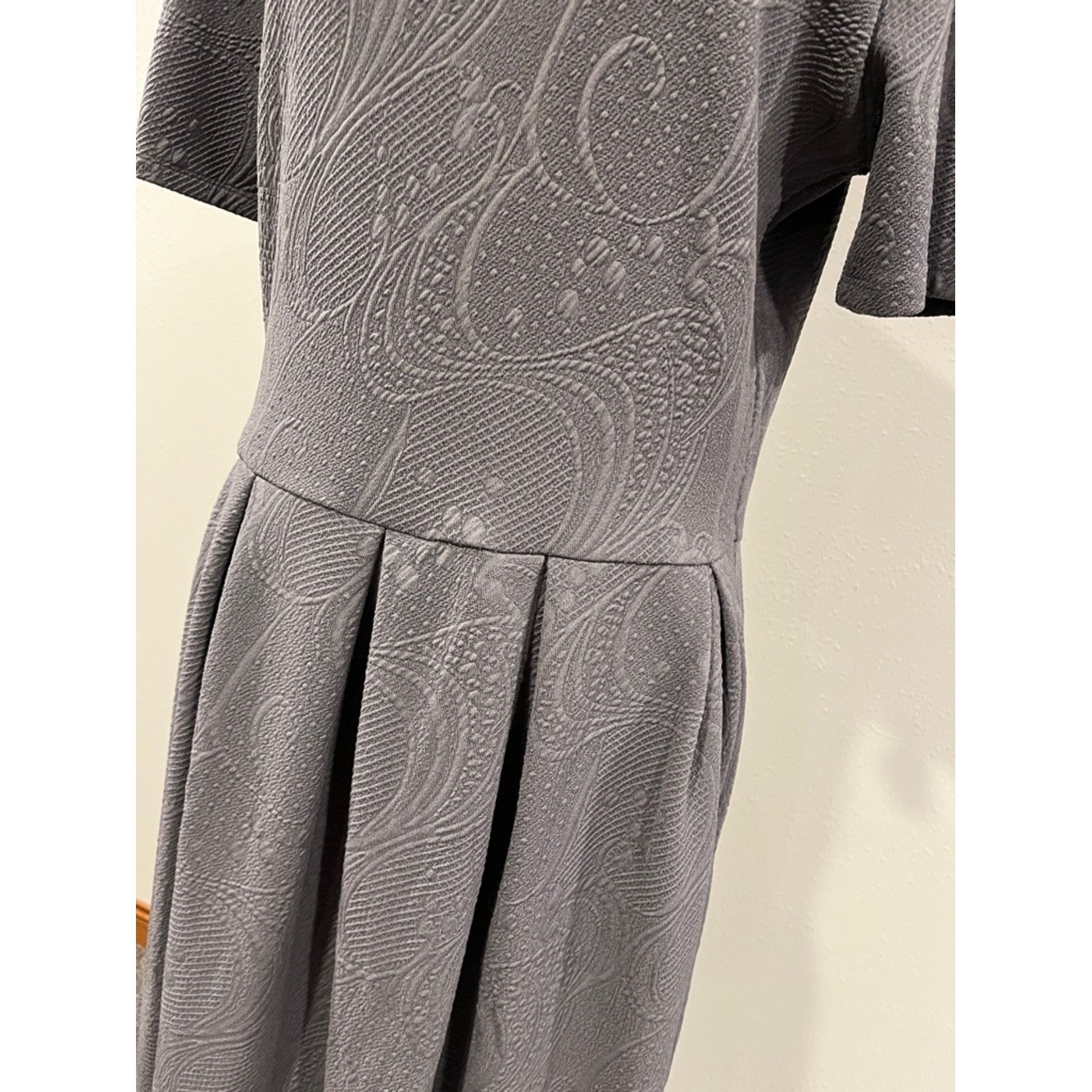LuLaRoe Amelia Paisley print short sleeve Dress size 2XL