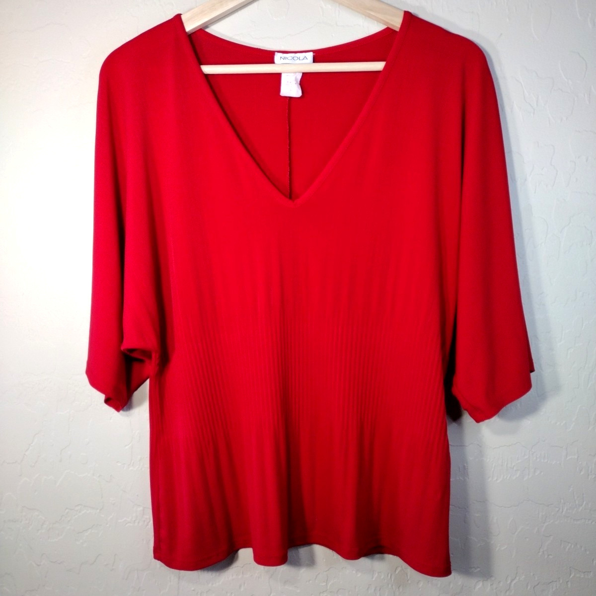 Nicola Womens Top Sz L Red S/S Stretch V-Neck Crinkle Waist Blouse Workwear