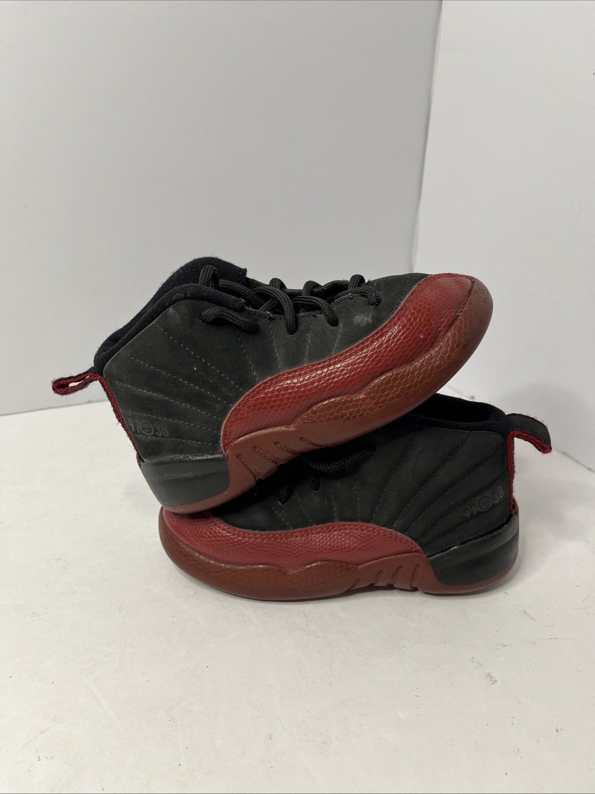 Size 8C – Jordan 12 Flu Game 2009
