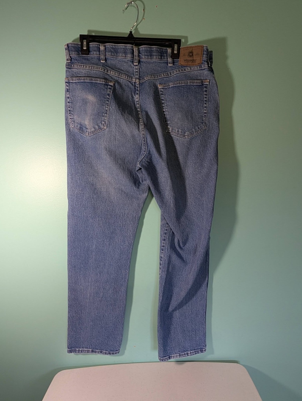 Wrangler Jeans Men Size 38 X 32 Lot of 3 Pairs Regular Fit 99% Cotton 1% Spandex