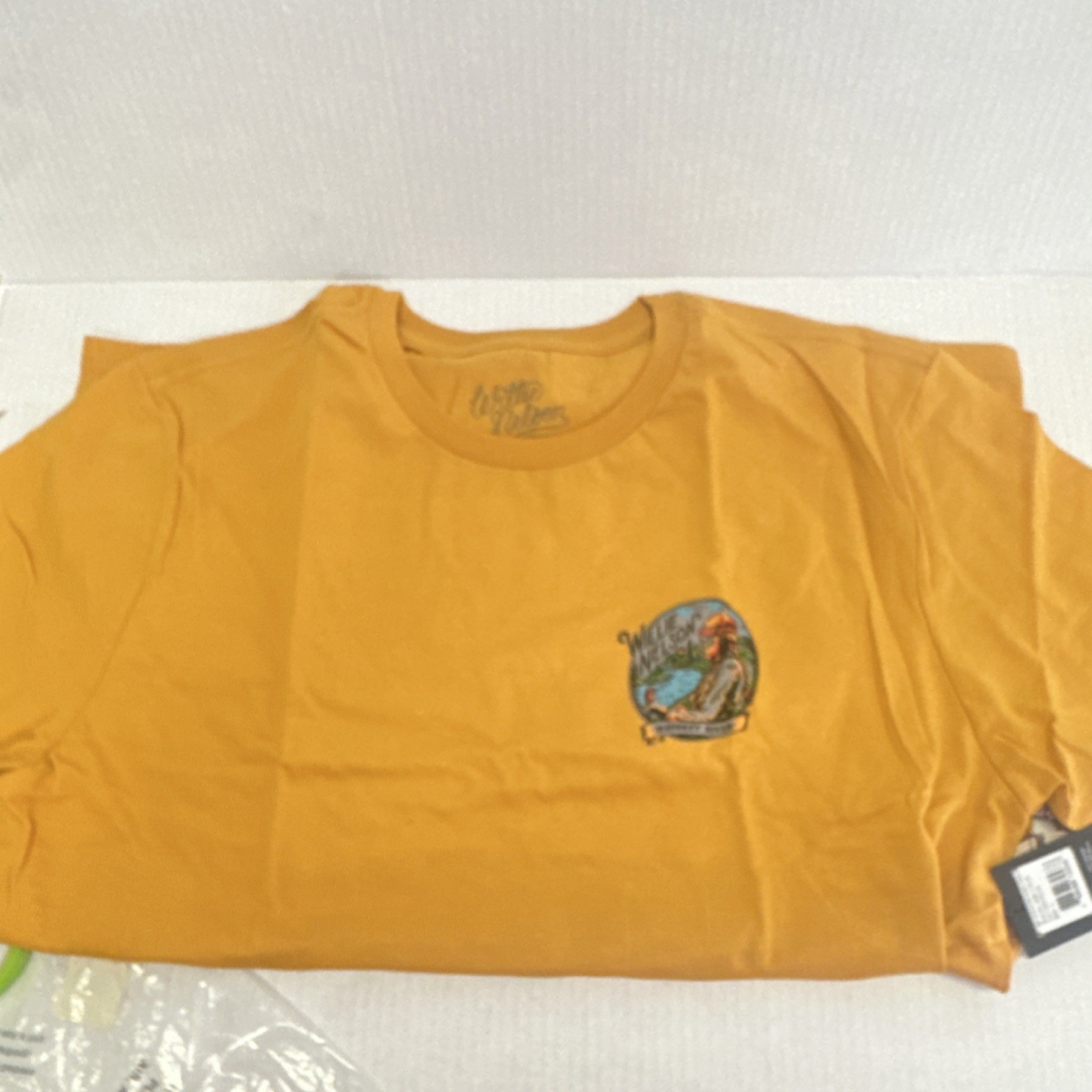 Brixton Willie Nelson Whiskey River Graphic Tee Yellow Crew Neck L MPN 22381