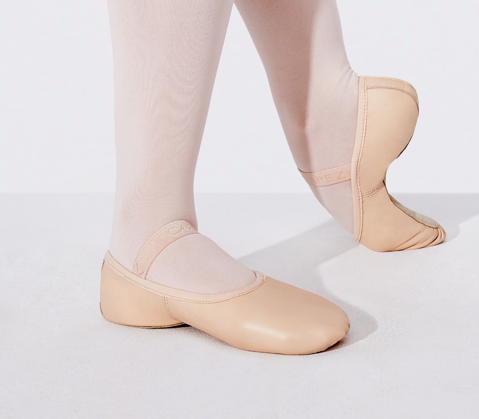 CAPEZIO Lily #212C little GIRLS Sizes BPink Full Sole Ballet shoes “NEW”