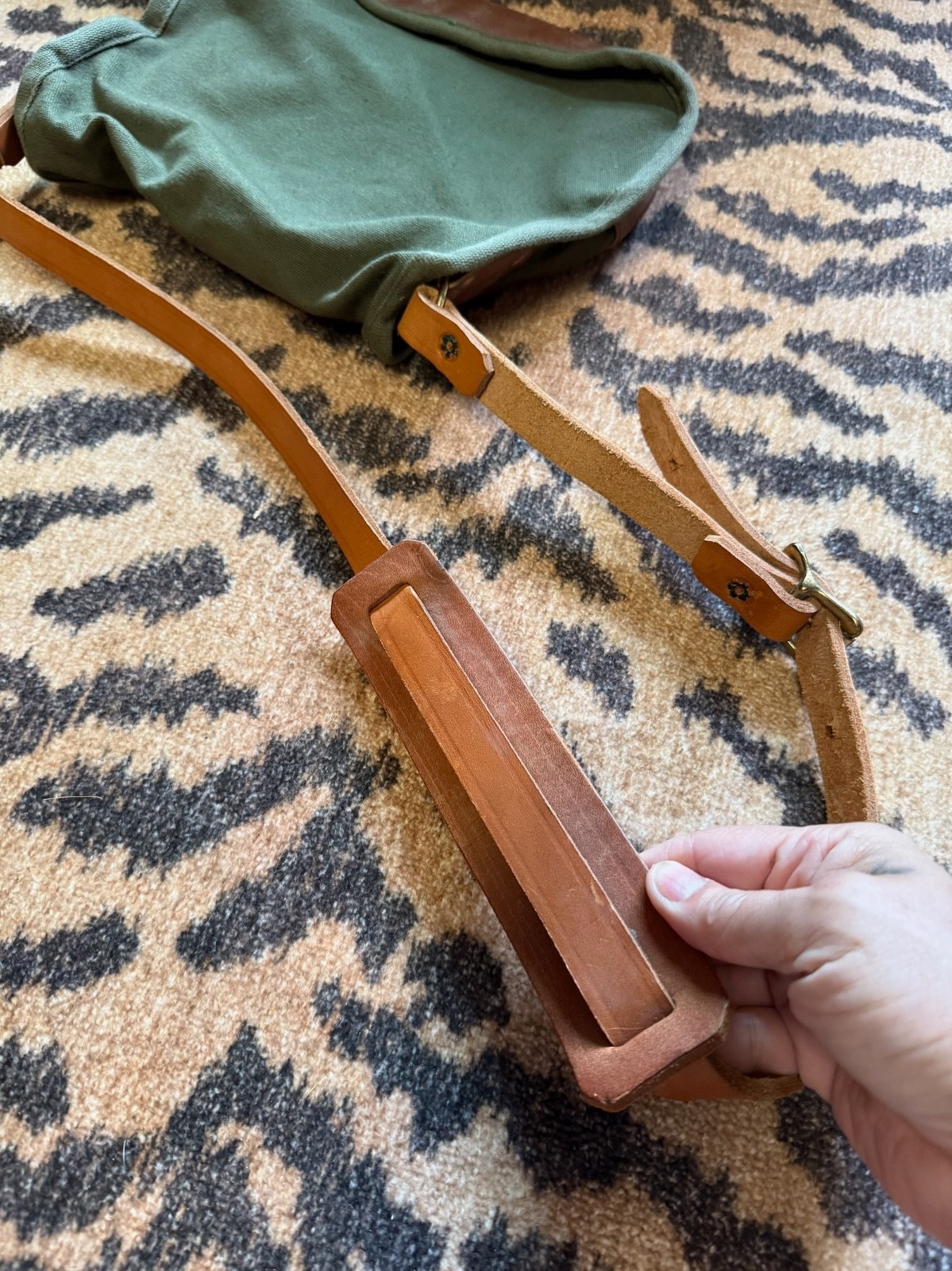 Vintage Duluth Pack Minn Green & Brown Crossbody Canvas Leather Shell Bag USA