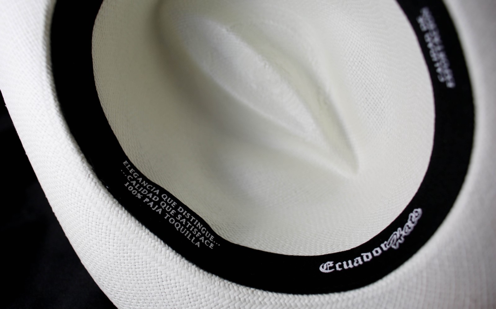 GENUINE ECUADOR MONTECRISTI” PANAMA HAT ” – 100% HANDMADE WITH TOQUILLA STRAW