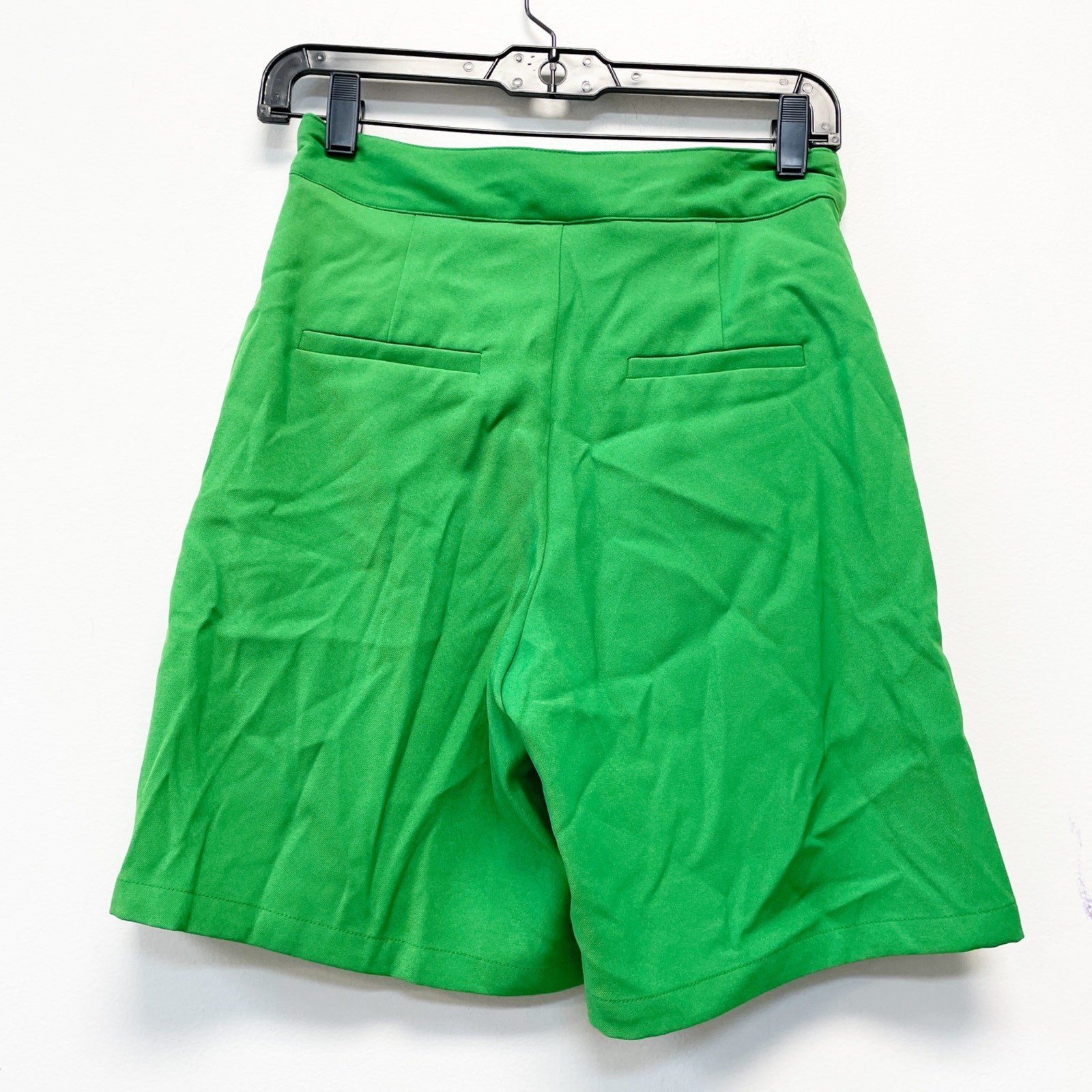 Future Collective Womens Alani Noelle Green Relaxed Trouser Shorts Size 4