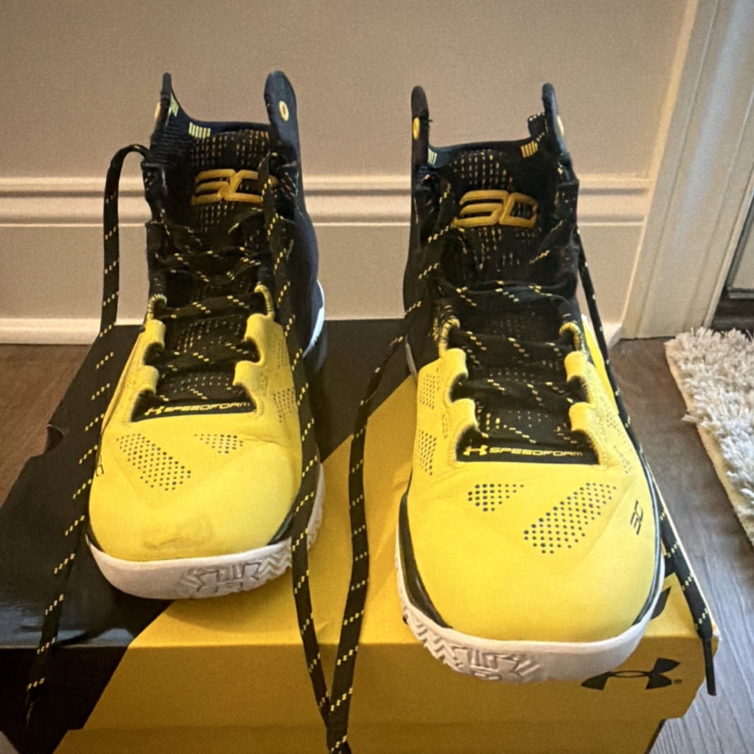Under Armour Curry 2 “Longshot” Basketball Shoes Yellow/Black 1259007-004