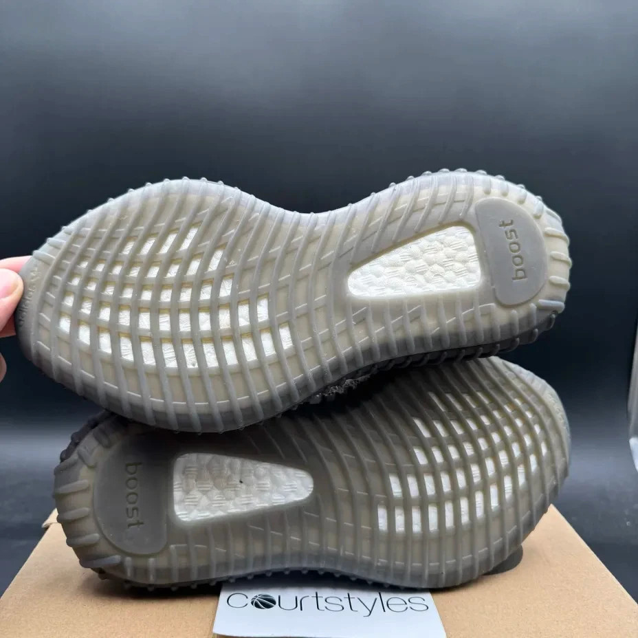 Size 5.5 Adidas Yeezy Boost 350 V2 Ash Stone GW0089