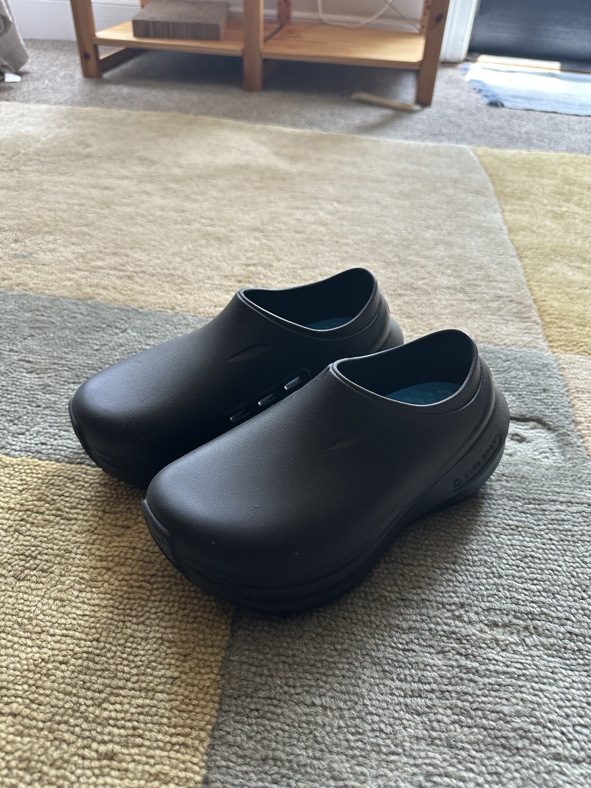 NEW ALES BLACK FRONTLINE PRO 3 SLIP-ON SHOES WOMENS SIZE 10 (9 ACTUAL)