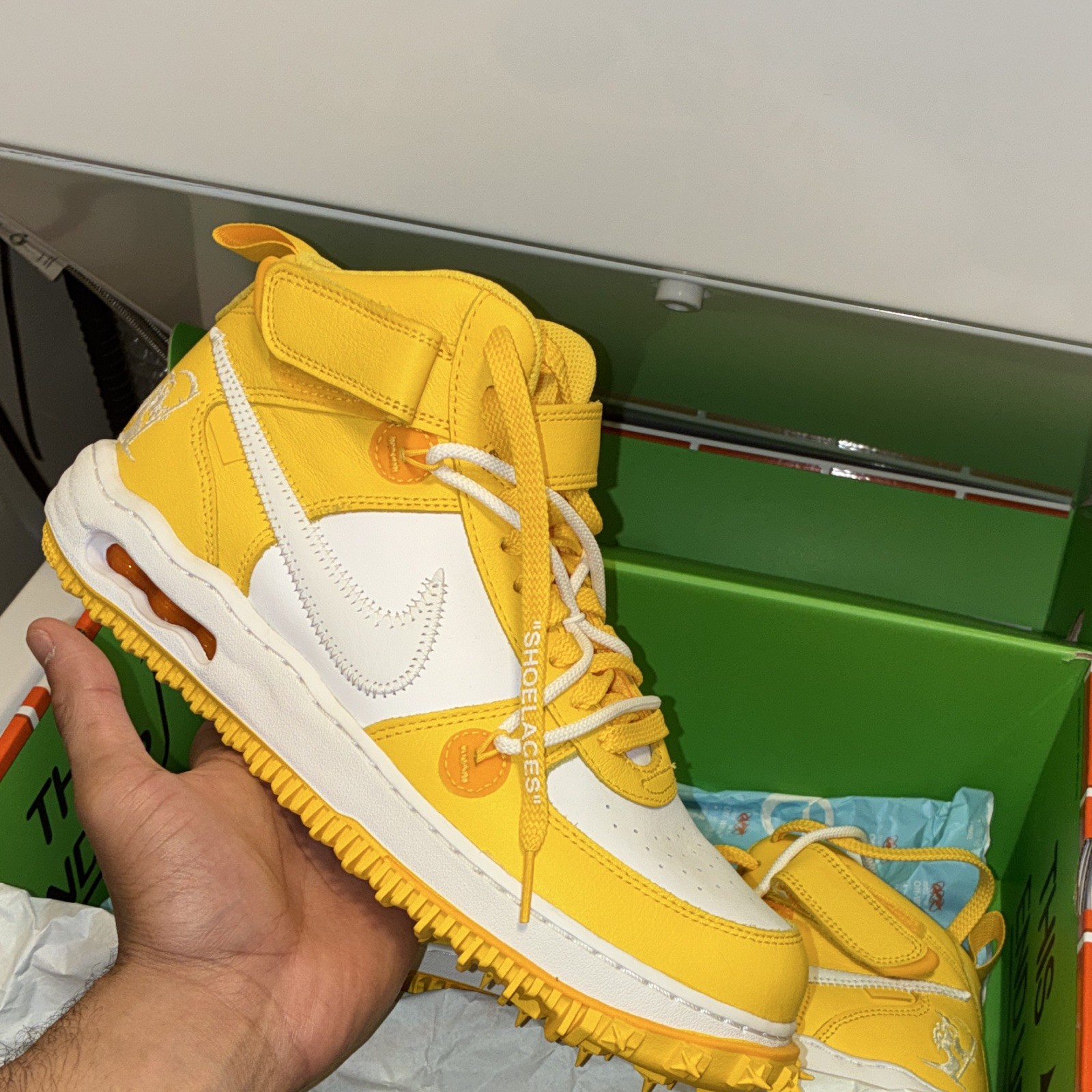 Nike Air Force 1 Mid Off-White Varsity Maize White/Yellow Leather DR0500-101