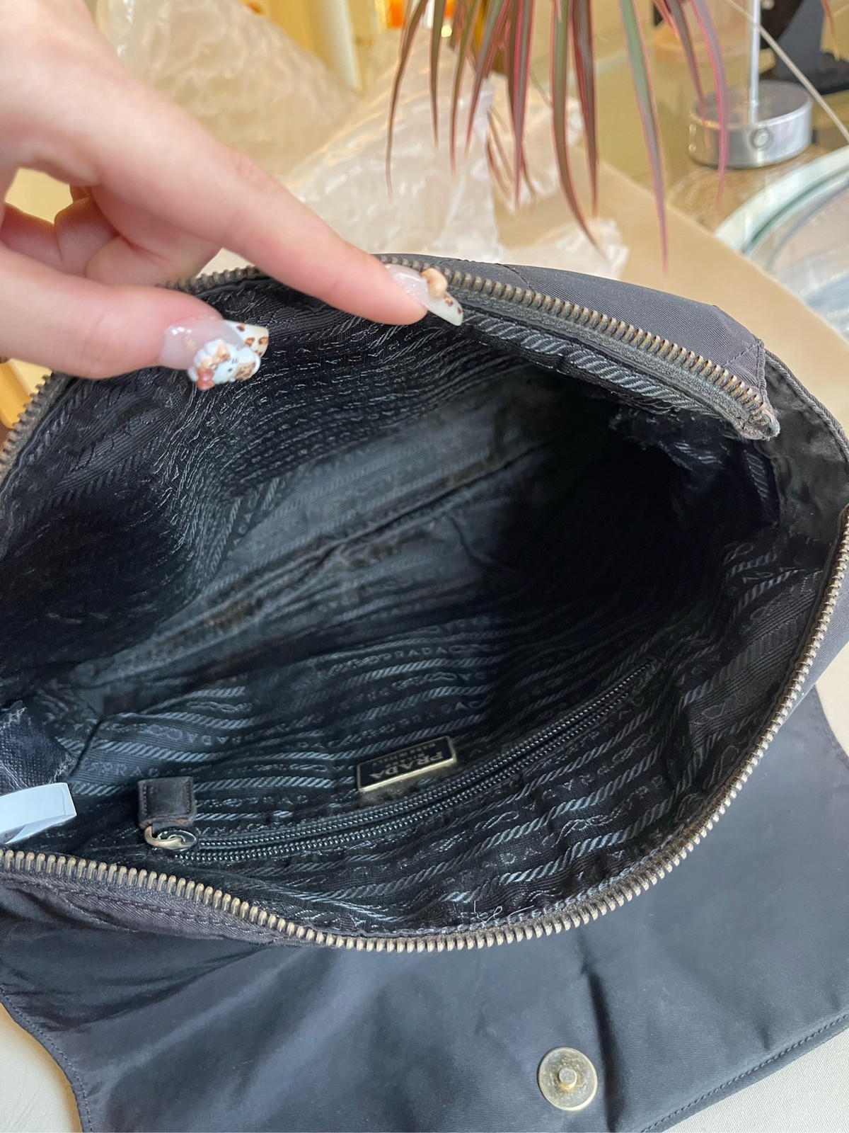 Prada Pre-Owned Authentic Luxury Handbag Black 1BG529_2AOS_F0008_V_COO