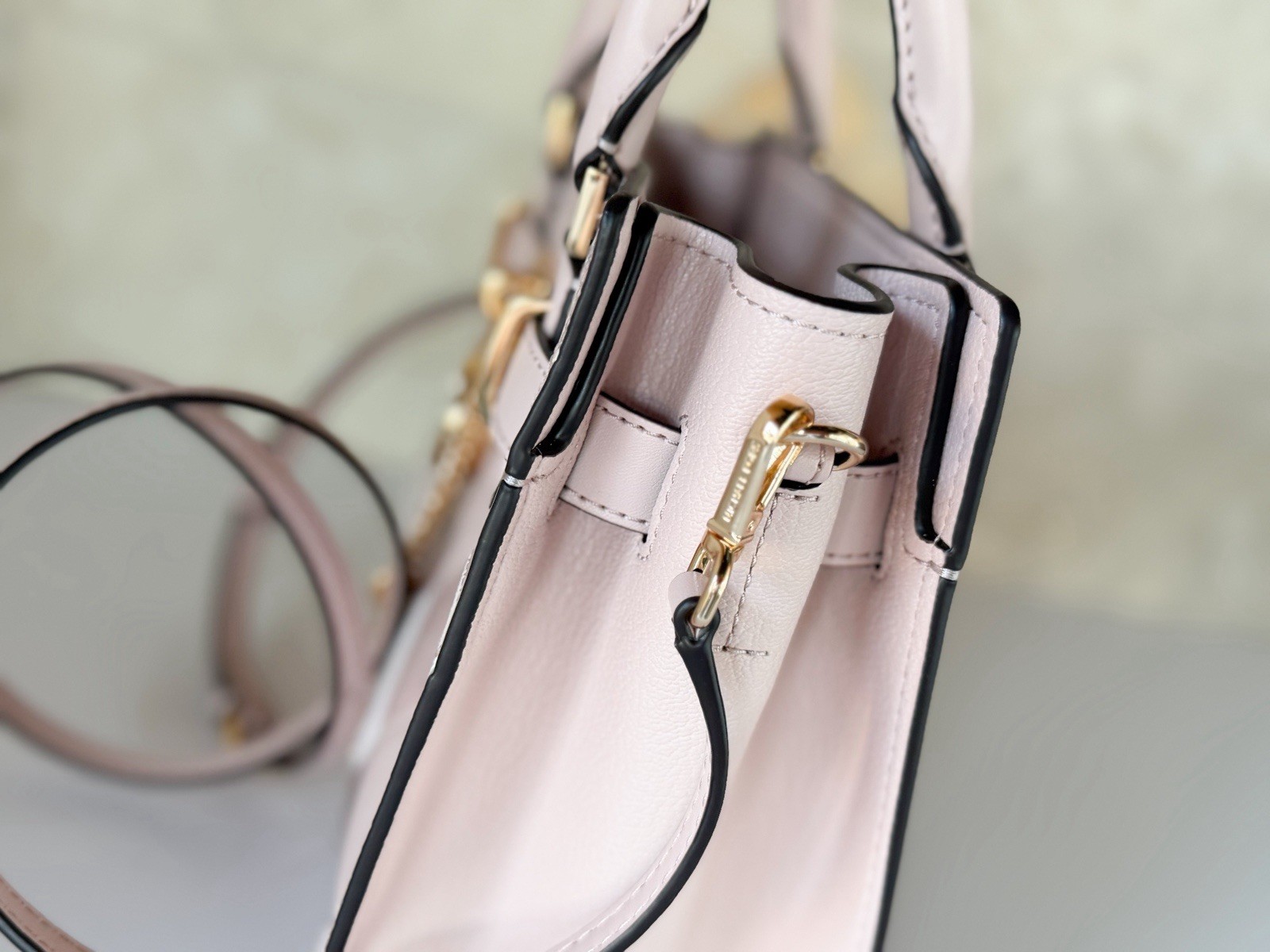 Michael Kors Hamilton Small Satchel Shoulder Crossbody Bag Exotic Pink Multi