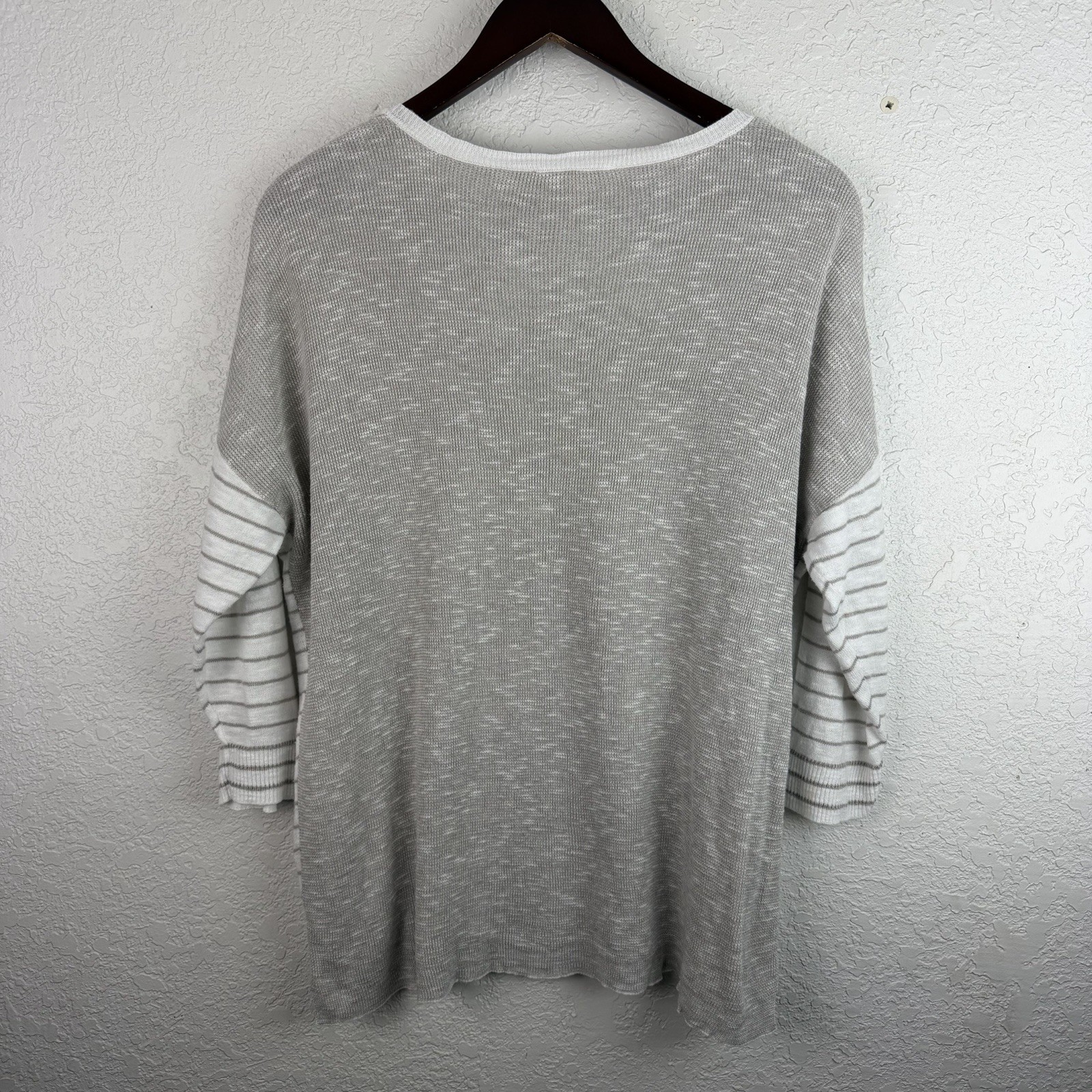 Eileen Fisher Size Medium White Gray Stripe Organic Linen Cotton Top Summer Cool
