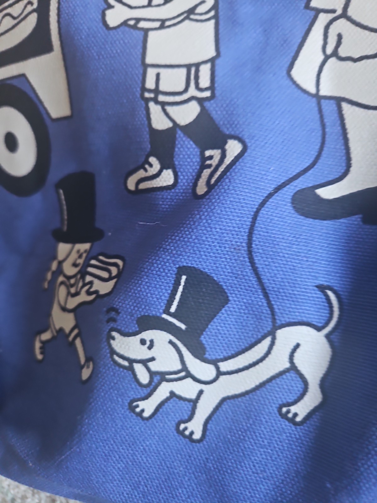 NEW YORKER TOMI UM Art Limited Edition BLUE Hot Dog Canvas Magazine Tote Bag NYC