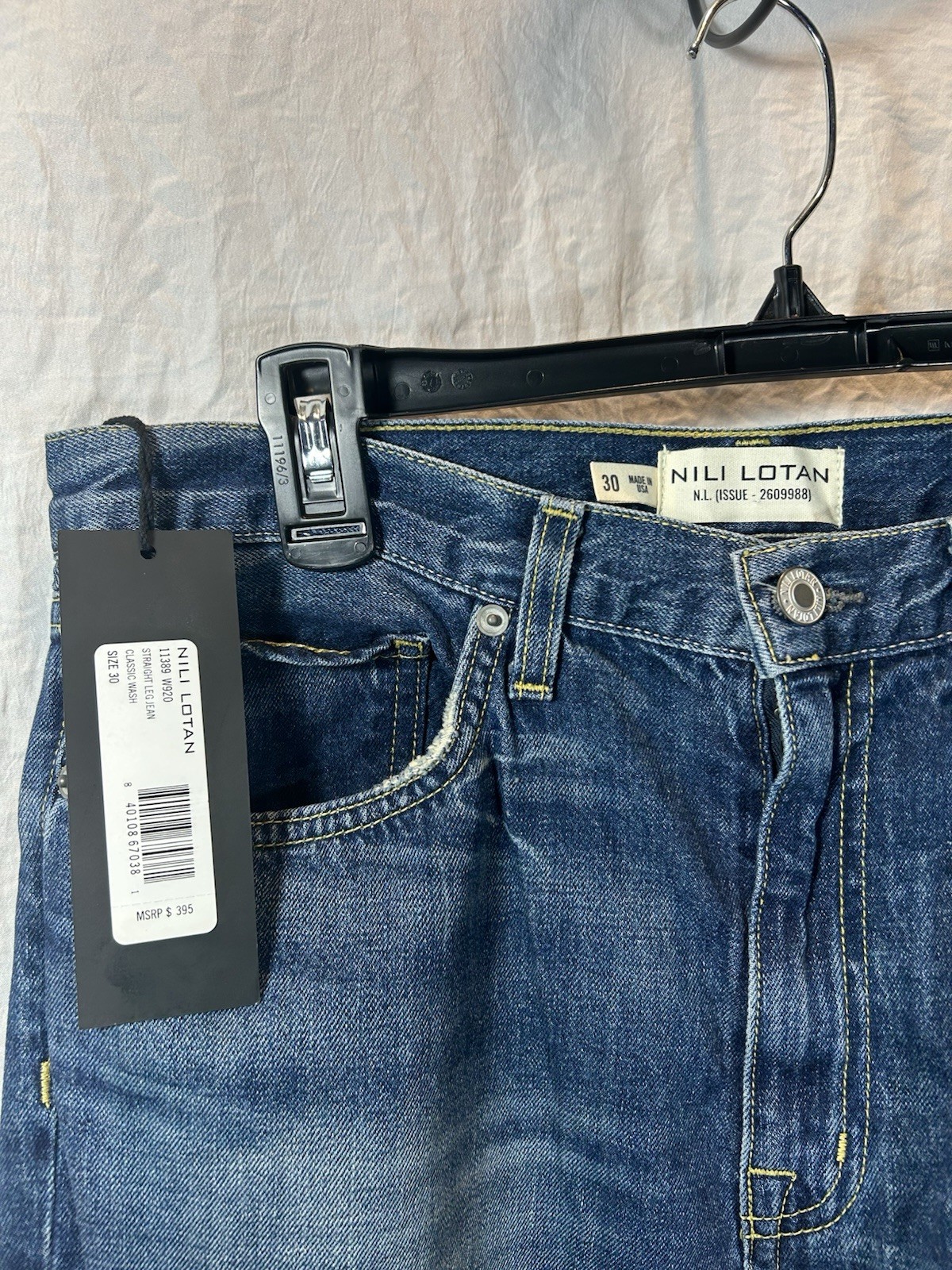 NWT Nili Lotan Straight Leg “Joan” Jeans Classic Wash Size 30