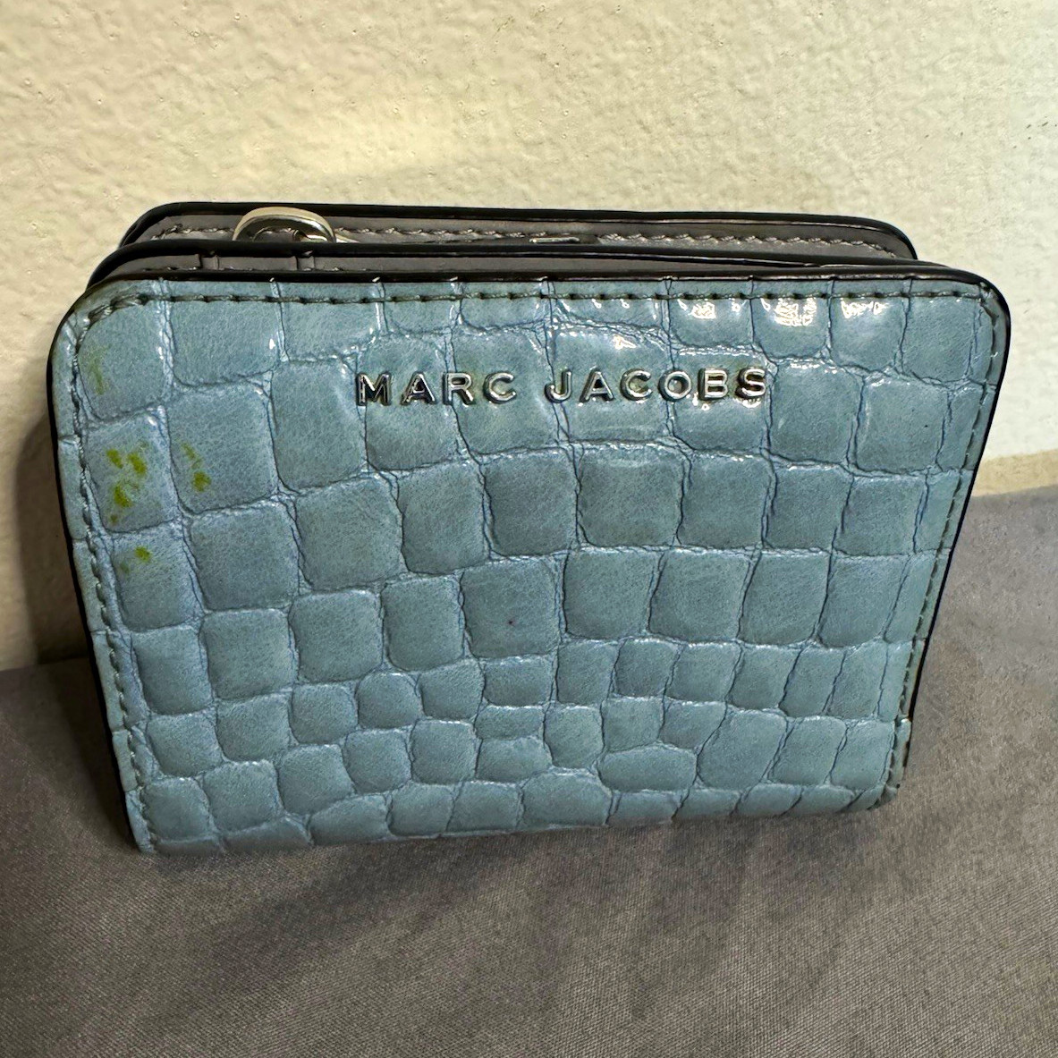 Marc Jacobs Women’s Croc Pattern Wallet Blue/Gray Snap & Zip Card Holder