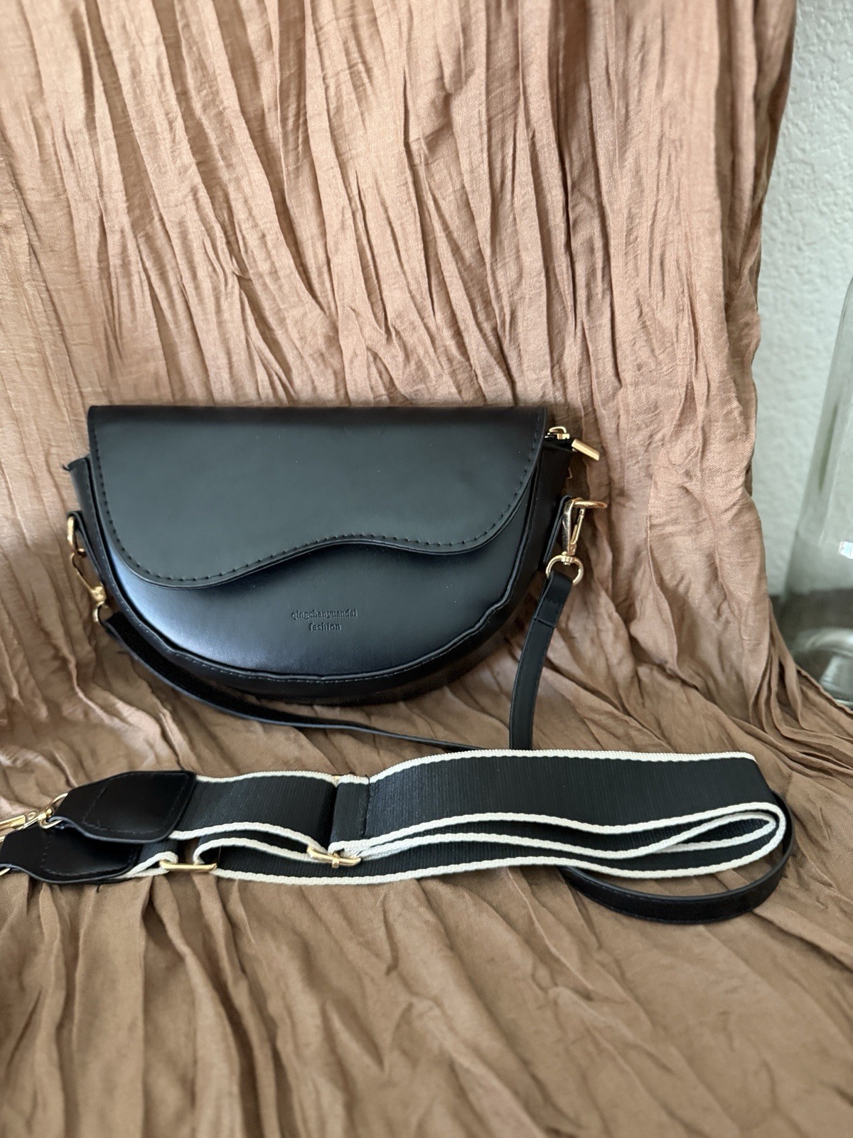 Flap Saddle Hand/Shoulder/Crossbody Purse Compact Black Faux Leather New
