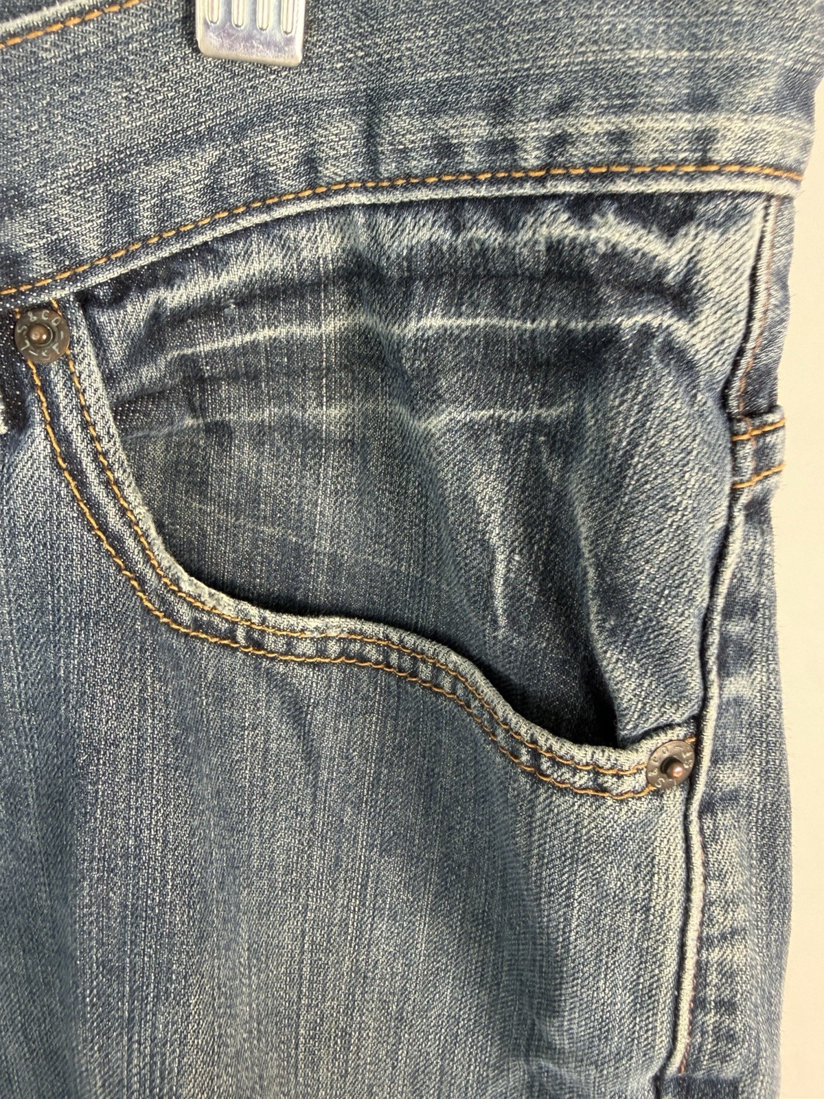 Levi’s 559 Jeans Mens 36 x30 Blue Medium Wash Straight Leg Relaxed Fit Denim