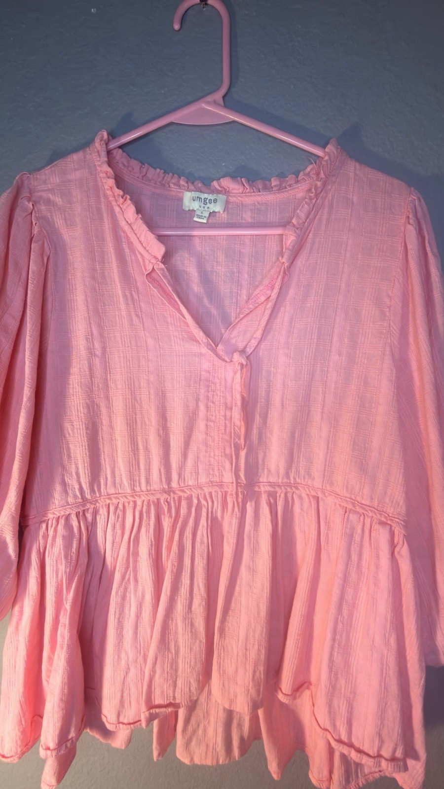 Umgee Women’s Pink Solid Cotton V-Neck Ruffle Long Sleeve Blouse L K6634