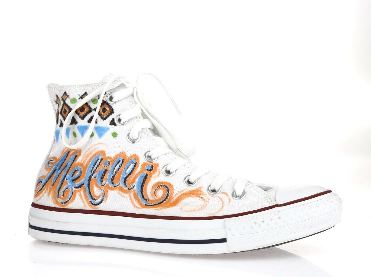 CONVERSE ALL STAR white w/ custom sign canvas high top sz. M-7 / W-9 NEW!