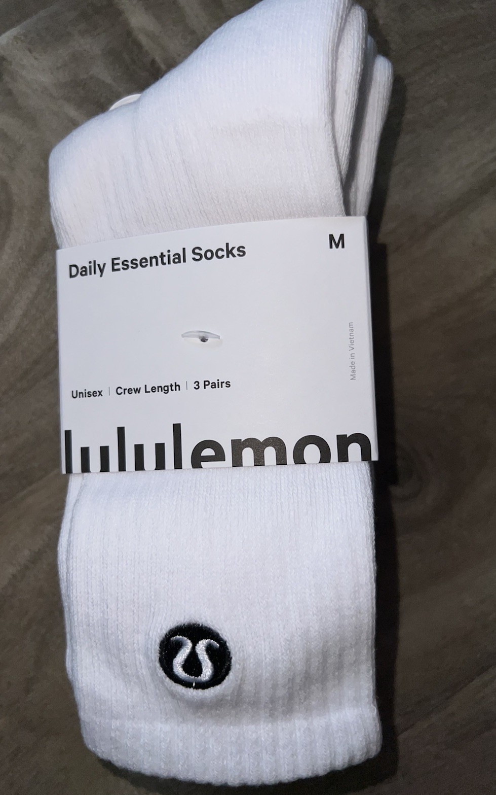 Lululemon White Unisex Daily Essential Crew Socks 3 Pack Sz M NWT