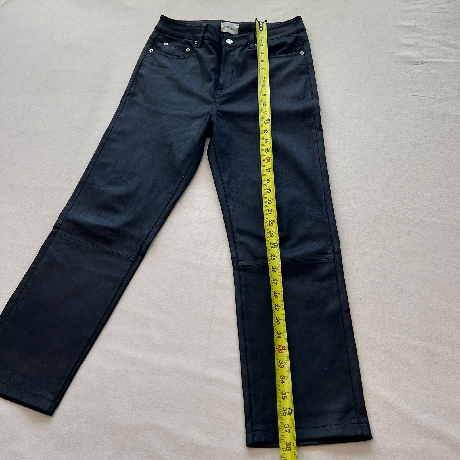 MIKUTA Womens 100% Sheep Stretch Leather Pants Size 26 Black Straight Leg